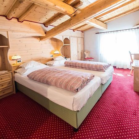 Garni Norma Hotell Madonna Exteriör bild