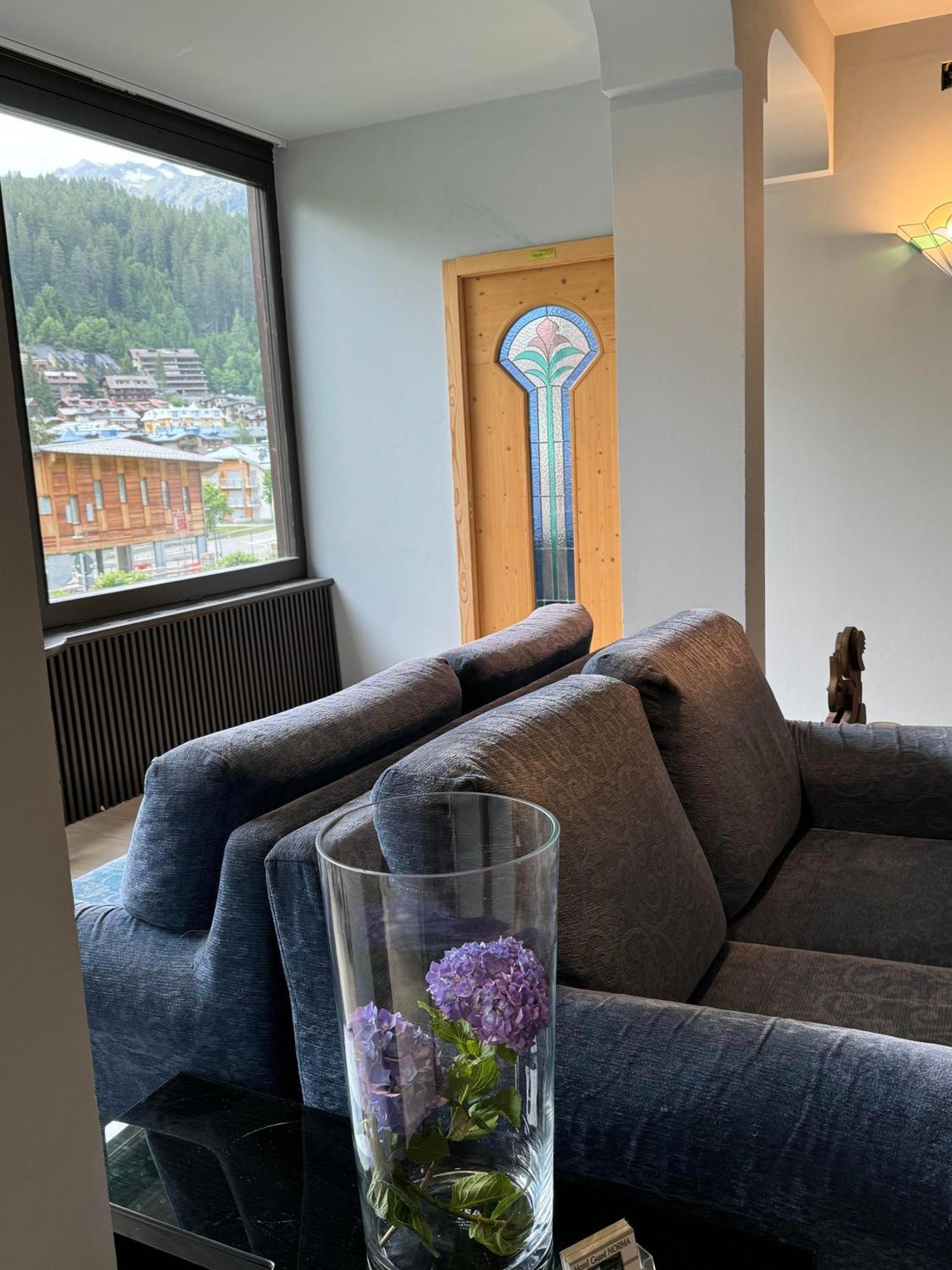 Garni Norma Hotell Madonna Exteriör bild