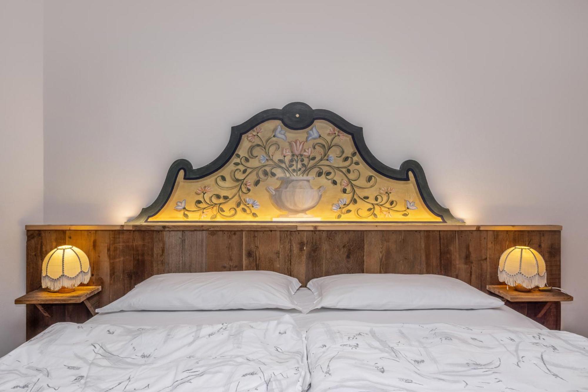 Garni Norma Hotell Madonna Exteriör bild